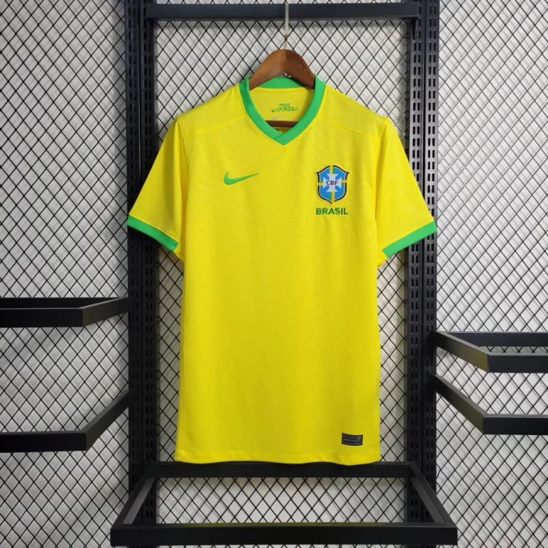 Camisa do Brasil Feminina - Amarela