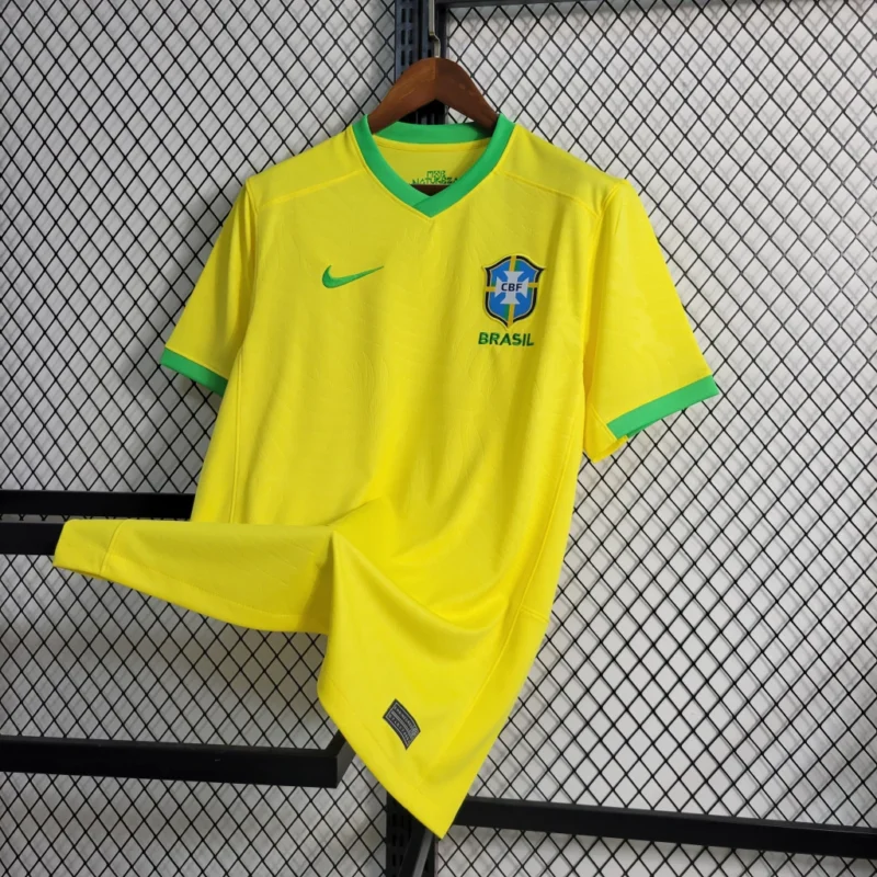 Camisa do Brasil Feminina - Amarela - Image 3