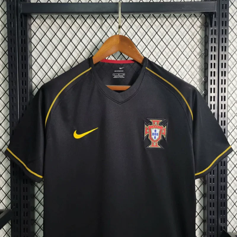 Camisa Portugal - 2006 Away - Image 4