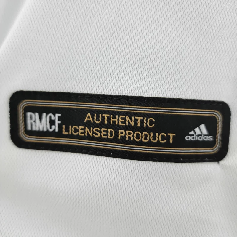 Camisa Real Madrid - 2000 2001 - Image 3